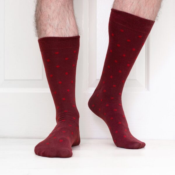 Jemsox Burgundy Socks With Red Spots