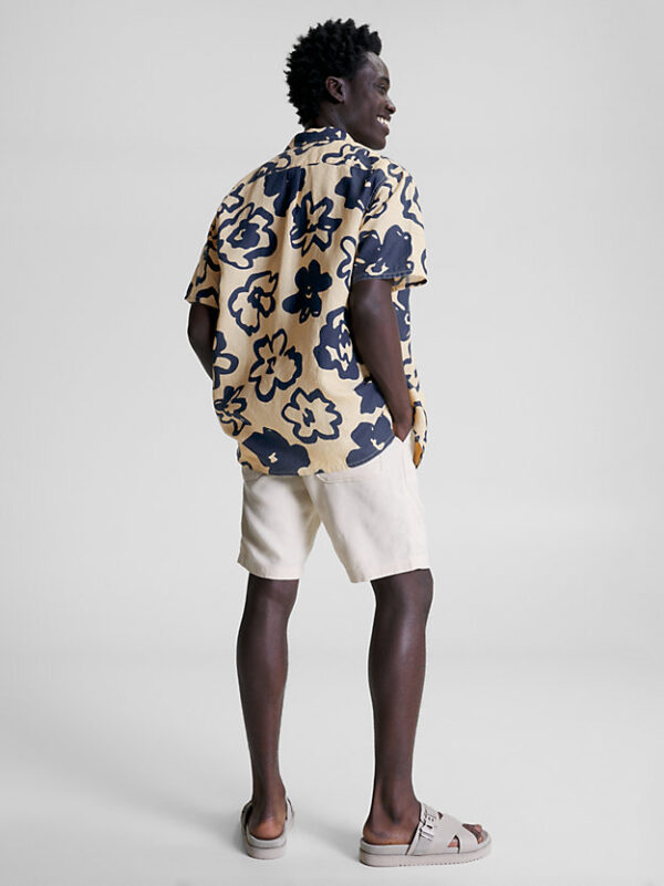 Tommy Hilfiger Floral Print Short Sleeve Linen Shirt - Image 4