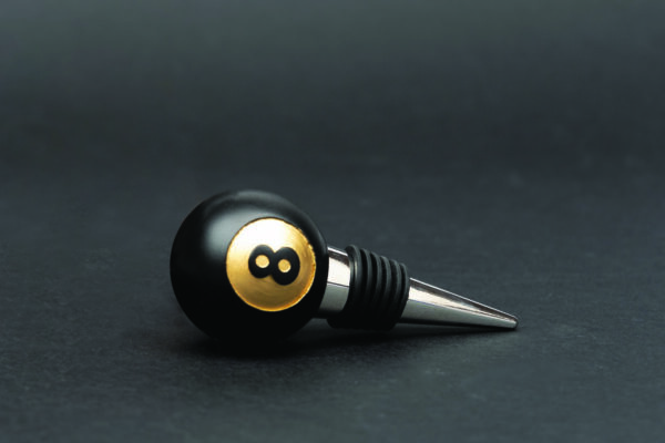 Iron & Glory Drinks 8 Ball Bottle Stopper - Image 4