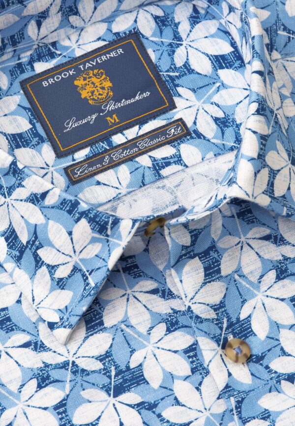 Brook Taverner Blue Tropical Print Short Sleeve Shirt 4479 - Image 2