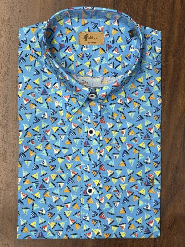 Gabicci Lagoon - Blue Boat Short Sleeve Shirt