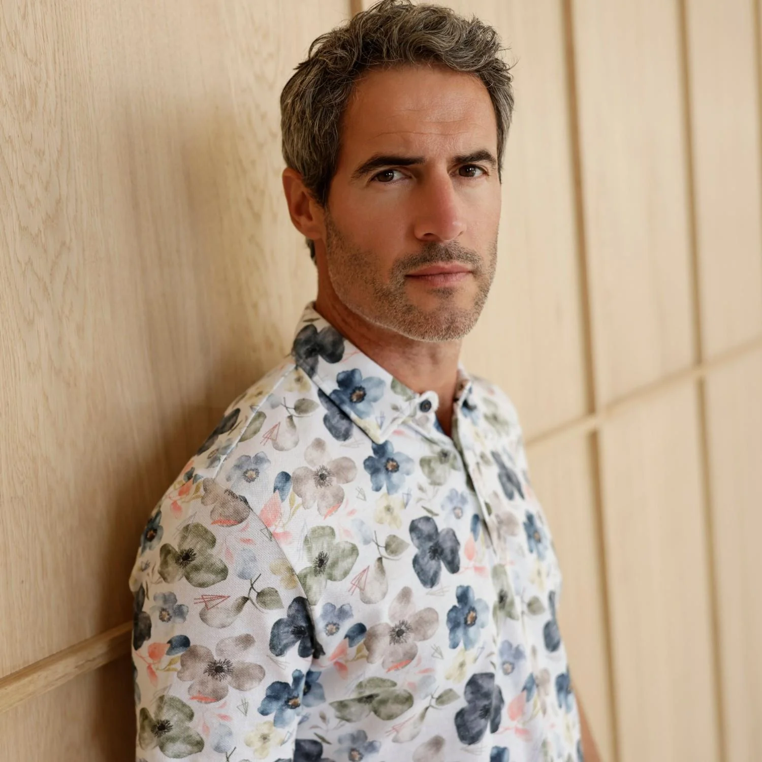 R2 Floral print Linen Blend Polo - Image 2
